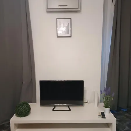 San Ildefonso Apartment